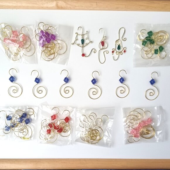 Lot of 51 Vintage Ornament Hangers - Picture 1 of 3